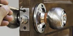 Amber Locksmith Store Cincinnati, OH 513-726-2019 - Emergency-unlock