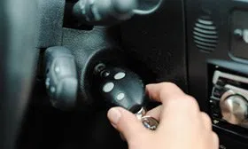 Amber Locksmith Store Cincinnati, OH 513-726-2019 - Keys-locked-in-car