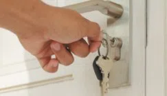 Amber Locksmith Store Cincinnati, OH 513-726-2019 - Lock-and-key-service